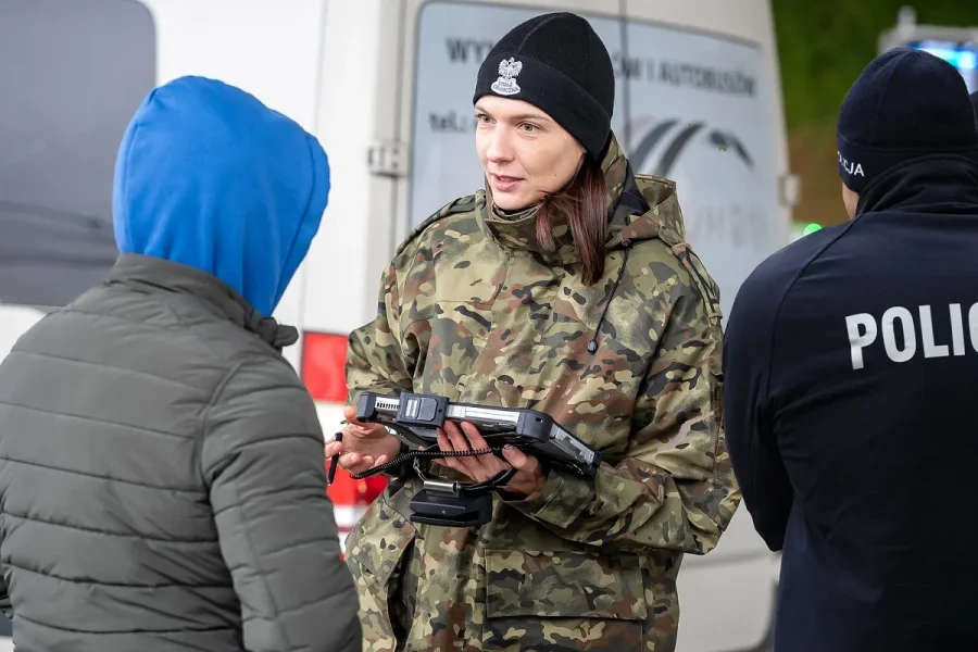 Wspólna akcja Straży Granicznej i Policji w regionie. Skontrolowano ponad 130 cudzoziemców