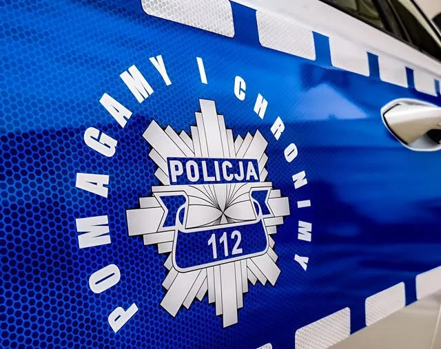 Bialscy policjanci pomogli kierowcy w Hiszpanii. Liczyły się minuty i szybka reakcja